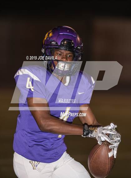 Thumbnail 3 in Righetti vs. Stockdale photogallery.