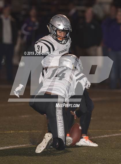 Thumbnail 2 in Righetti vs. Stockdale photogallery.
