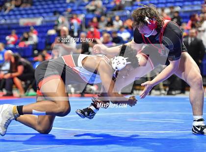 Thumbnail 1 in UIL State Championships - 5A 220lb Final photogallery.