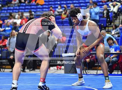 Thumbnail 1 in UIL State Championships - 5A 220lb Final photogallery.