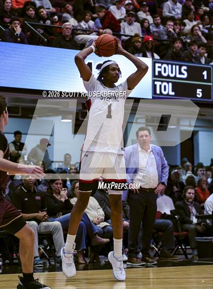 Thumbnail 3 in Archbishop Stepinac vs. Iona Prep photogallery.
