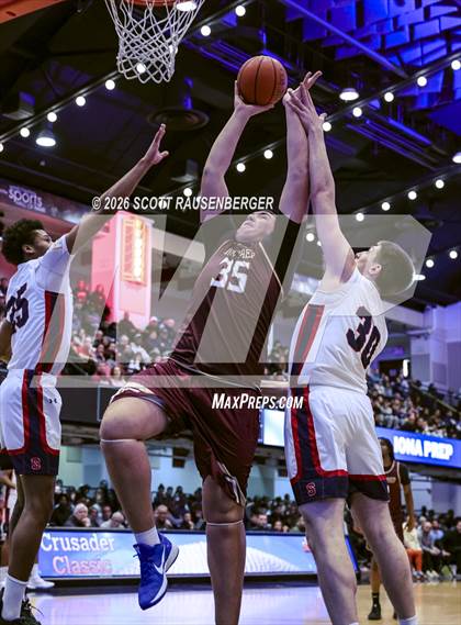 Thumbnail 2 in Archbishop Stepinac vs. Iona Prep photogallery.