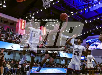 Thumbnail 3 in Archbishop Stepinac vs. Iona Prep photogallery.