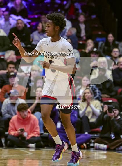 Thumbnail 3 in Archbishop Stepinac vs. Iona Prep photogallery.