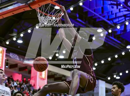 Thumbnail 3 in Archbishop Stepinac vs. Iona Prep photogallery.