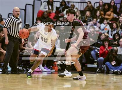 Thumbnail 3 in Archbishop Stepinac vs. Iona Prep photogallery.