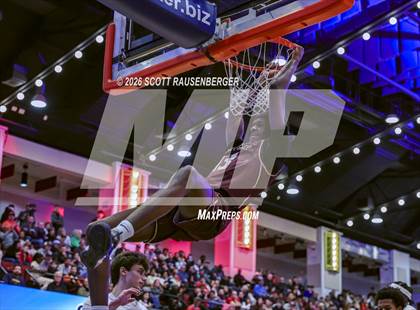 Thumbnail 2 in Archbishop Stepinac vs. Iona Prep photogallery.