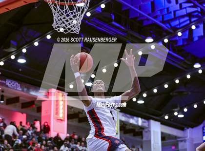 Thumbnail 2 in Archbishop Stepinac vs. Iona Prep photogallery.