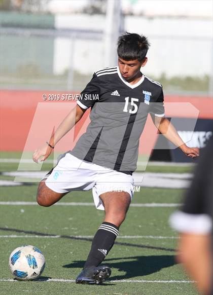 Thumbnail 2 in Salesian vs. Woodrow Wilson (24th Annual SoCal Soccer Classic) photogallery.