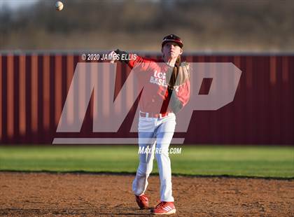Thumbnail 3 in Lorena vs. Harker Heights (Scrimmage) photogallery.