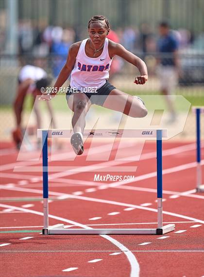 Thumbnail 2 in CCISD Ruben C Jordan Relays (4x100 Shuttle Hurdle Relay) photogallery.