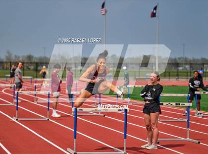 Thumbnail 1 in CCISD Ruben C Jordan Relays (4x100 Shuttle Hurdle Relay) photogallery.