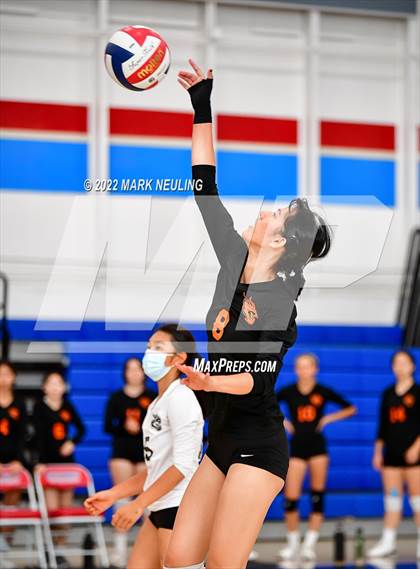 Thumbnail 3 in Design Tech vs. Hillsdale (Peninsula Classic Tournament) photogallery.