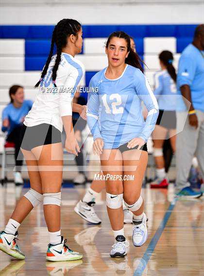 Thumbnail 3 in Design Tech vs. Hillsdale (Peninsula Classic Tournament) photogallery.