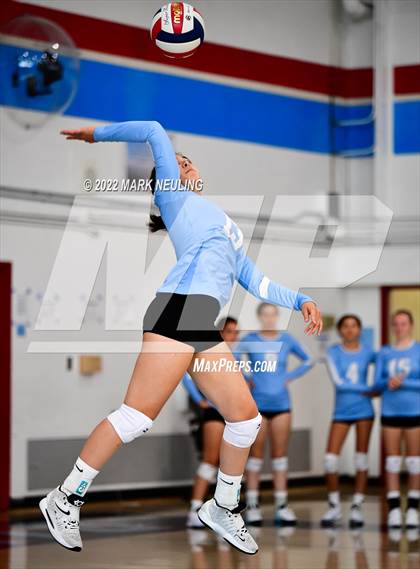 Thumbnail 1 in Design Tech vs. Hillsdale (Peninsula Classic Tournament) photogallery.