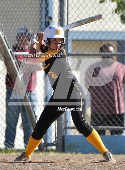 Thumbnail 1 in Del Oro @ Center photogallery.