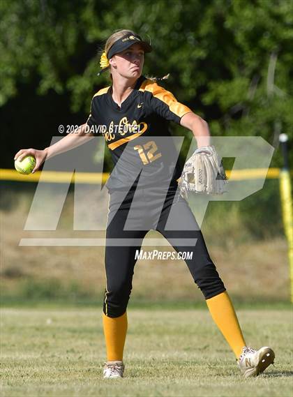 Thumbnail 2 in Del Oro @ Center photogallery.