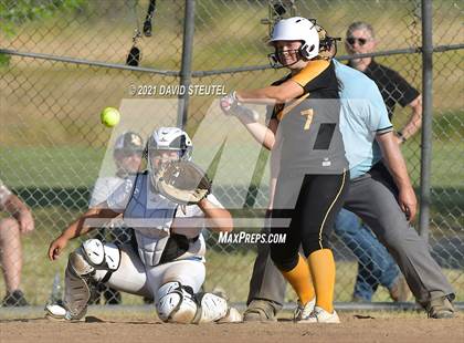 Thumbnail 3 in Del Oro @ Center photogallery.
