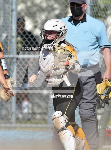 Thumbnail 2 in Del Oro @ Center photogallery.