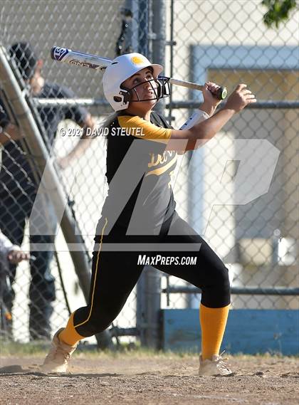 Thumbnail 3 in Del Oro @ Center photogallery.