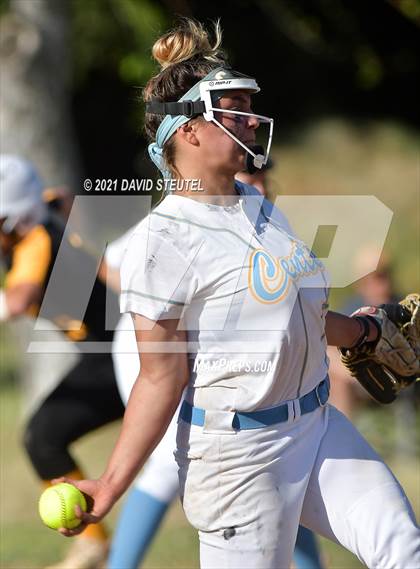 Thumbnail 2 in Del Oro @ Center photogallery.