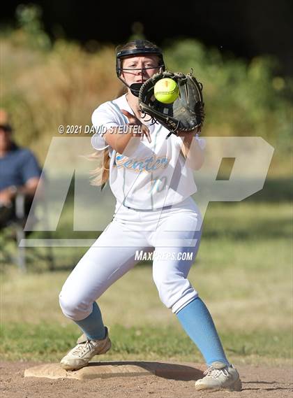 Thumbnail 1 in Del Oro @ Center photogallery.