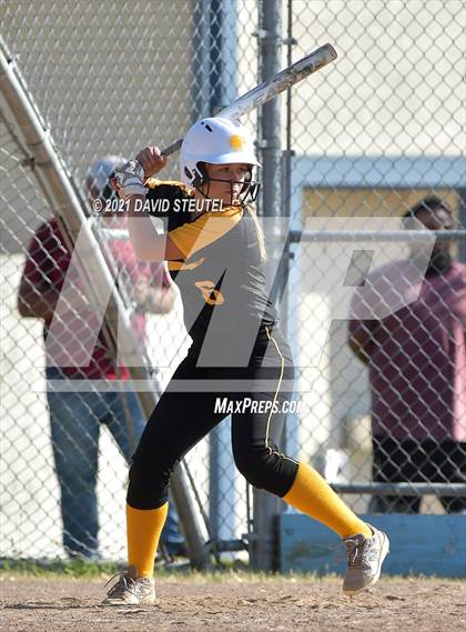 Thumbnail 3 in Del Oro @ Center photogallery.