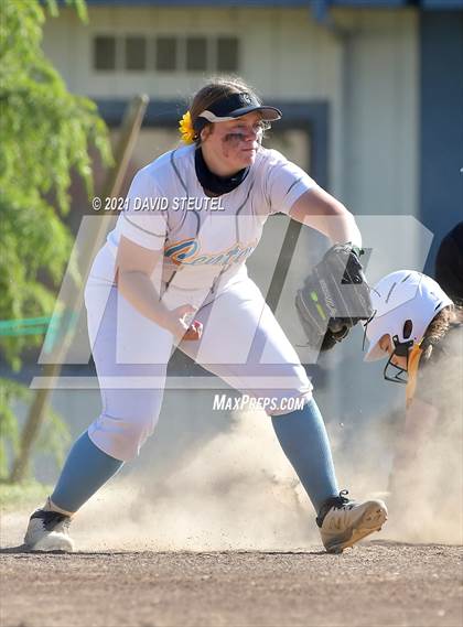 Thumbnail 3 in Del Oro @ Center photogallery.