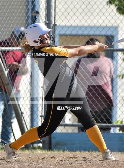 Thumbnail 2 in Del Oro @ Center photogallery.