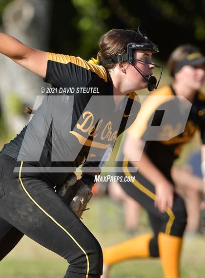Thumbnail 3 in Del Oro @ Center photogallery.