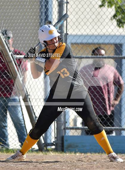 Thumbnail 3 in Del Oro @ Center photogallery.