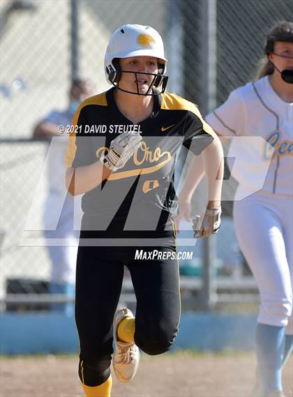 Thumbnail 3 in Del Oro @ Center photogallery.