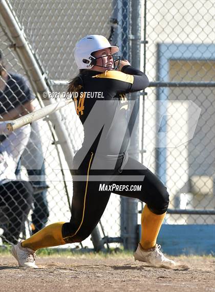 Thumbnail 3 in Del Oro @ Center photogallery.