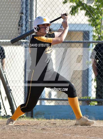 Thumbnail 2 in Del Oro @ Center photogallery.