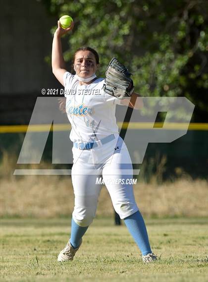 Thumbnail 3 in Del Oro @ Center photogallery.