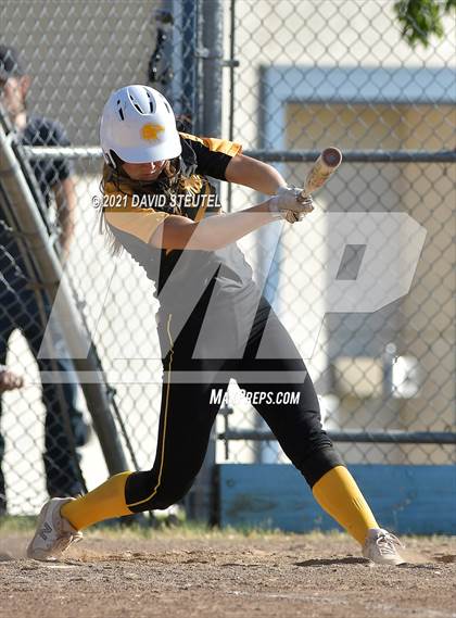 Thumbnail 3 in Del Oro @ Center photogallery.