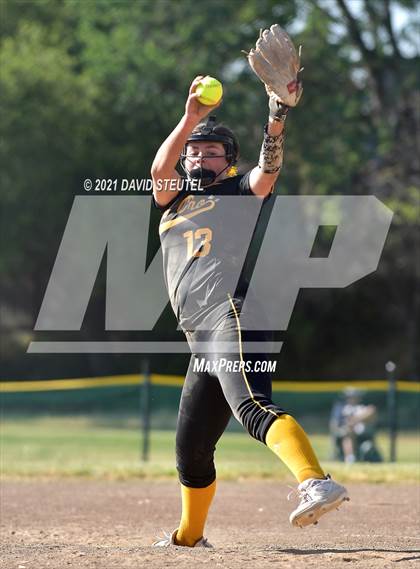 Thumbnail 3 in Del Oro @ Center photogallery.