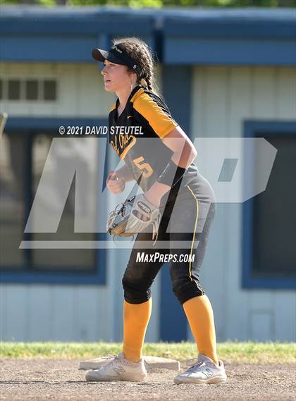 Thumbnail 3 in Del Oro @ Center photogallery.
