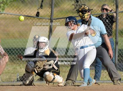 Thumbnail 3 in Del Oro @ Center photogallery.