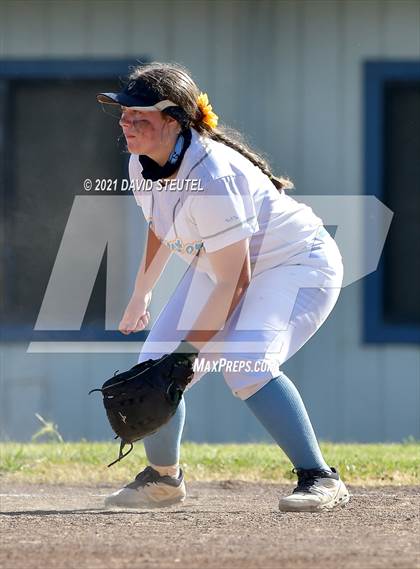 Thumbnail 1 in Del Oro @ Center photogallery.