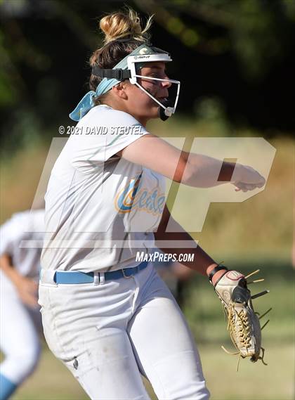 Thumbnail 3 in Del Oro @ Center photogallery.