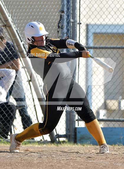 Thumbnail 2 in Del Oro @ Center photogallery.
