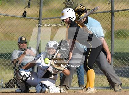 Thumbnail 1 in Del Oro @ Center photogallery.