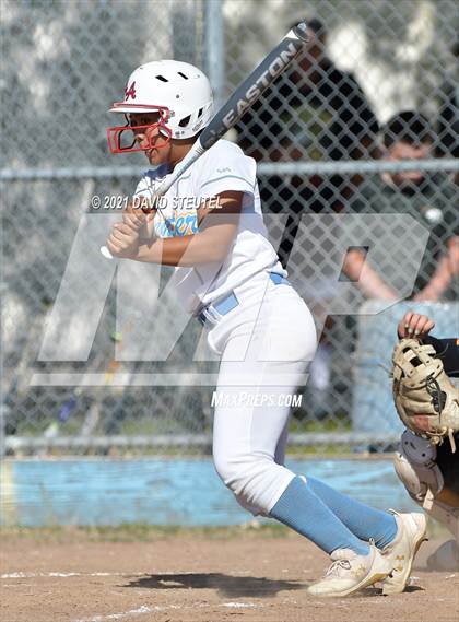 Thumbnail 3 in Del Oro @ Center photogallery.