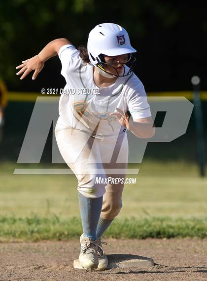 Thumbnail 3 in Del Oro @ Center photogallery.