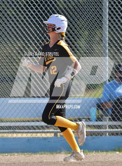 Thumbnail 2 in Del Oro @ Center photogallery.