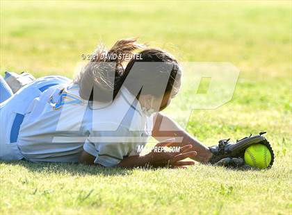 Thumbnail 3 in Del Oro @ Center photogallery.