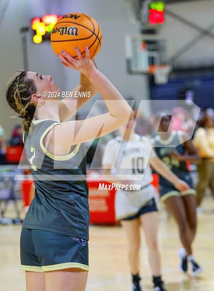 Thumbnail 3 in Bishop Moore vs. West Forsyth (She Got Game Classic) photogallery.