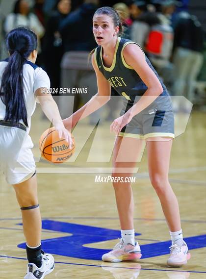 Thumbnail 3 in Bishop Moore vs. West Forsyth (She Got Game Classic) photogallery.