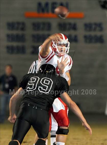 Thumbnail 3 in Servite vs. Mater Dei (Nike 5 Days 2 Friday) photogallery.